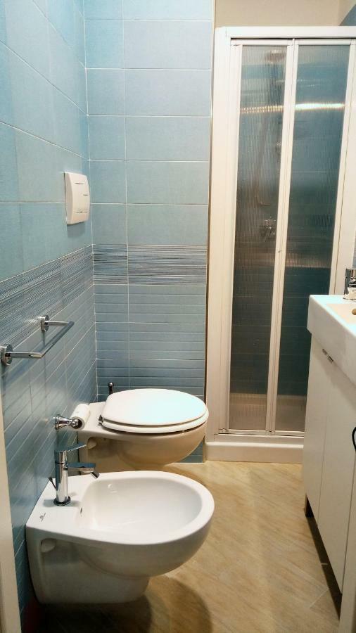 B&B Malaga Салерно Экстерьер фото